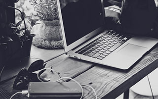 张雨霏获得国际泳联表彰奖项，张雨霏夺全国游泳冠军赛视频